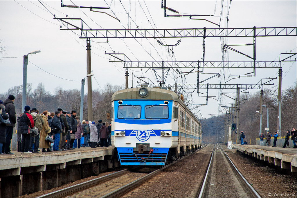 У ПАТ «Київпастранс» планують запустити два «човникових» поїзди міської електрички на станціях «Троєщина-2» і «Петрівка»