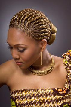 Якщо ви носили афрокоси правильно і зняли їх належним чином, не пошкодивши структуру волосся, то після зняття волосся будуть виглядати звичайним чином, як до кісок