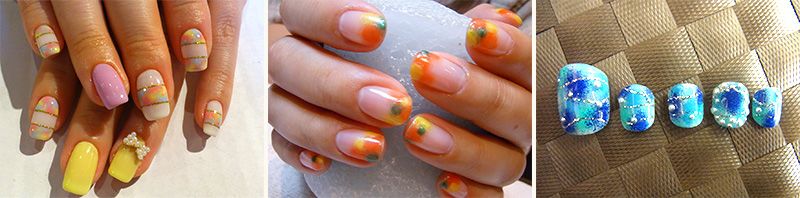 Гелеві нігті c яскравим, барвистим дизайном (зліва: нейл-салон nadine, в центрі: нейл-салон hokuri)