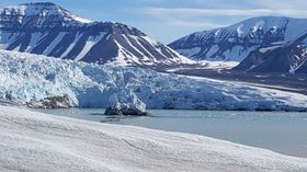Льодовики Арктики, Фото: Романа Лехманова, Чеське радіо   Що цікавить чехів
